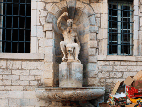 Argiftectura. Animated gif using perspective and architectural.